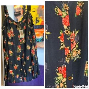 Torrid Button front fit tank